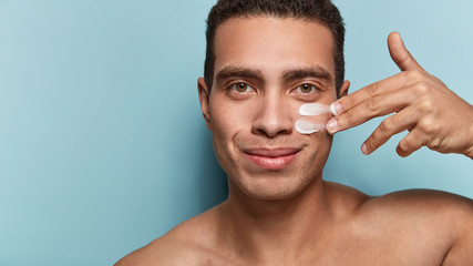 Skin Care Tips For Men During Winter Season